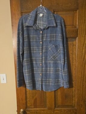 Blue Plaid Button-Up Flannel Shirt